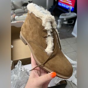 Hush Puppies Bailey Fur Chukka shoes- new in packaging